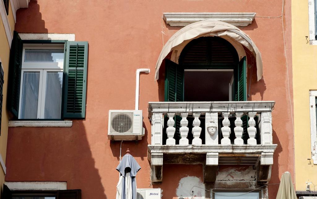 Apartment Al Porto Rovinj Exterior foto